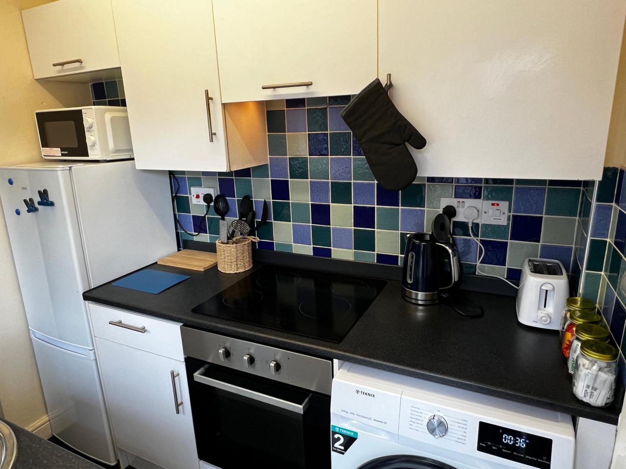 Robin'S Hollow: 2Bd Home Near Wrexham Afc Exterior photo